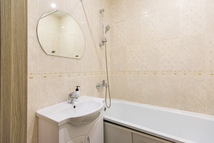 Квартира 2-к просторная в центре на Н.Смирнова 7 от RentAp, 6 сп.мест, фото 48