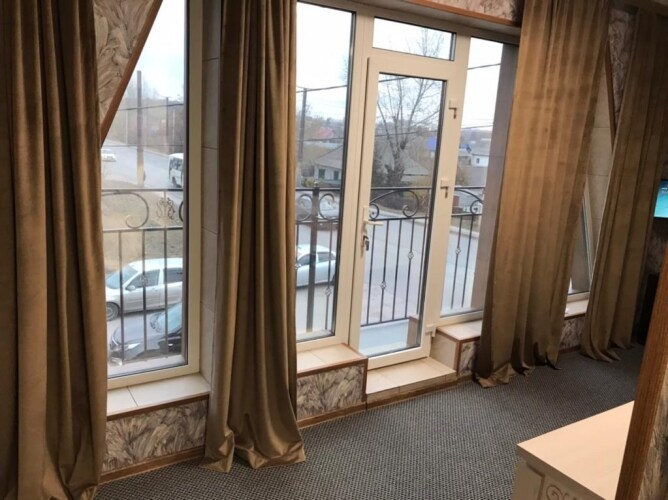 Na Suvorova 215/4 Hotel, фото 24