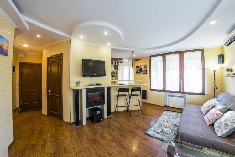 RENT-servis Apartamenty v istoricheskom tsentre Omska na Lermontova, фото 14