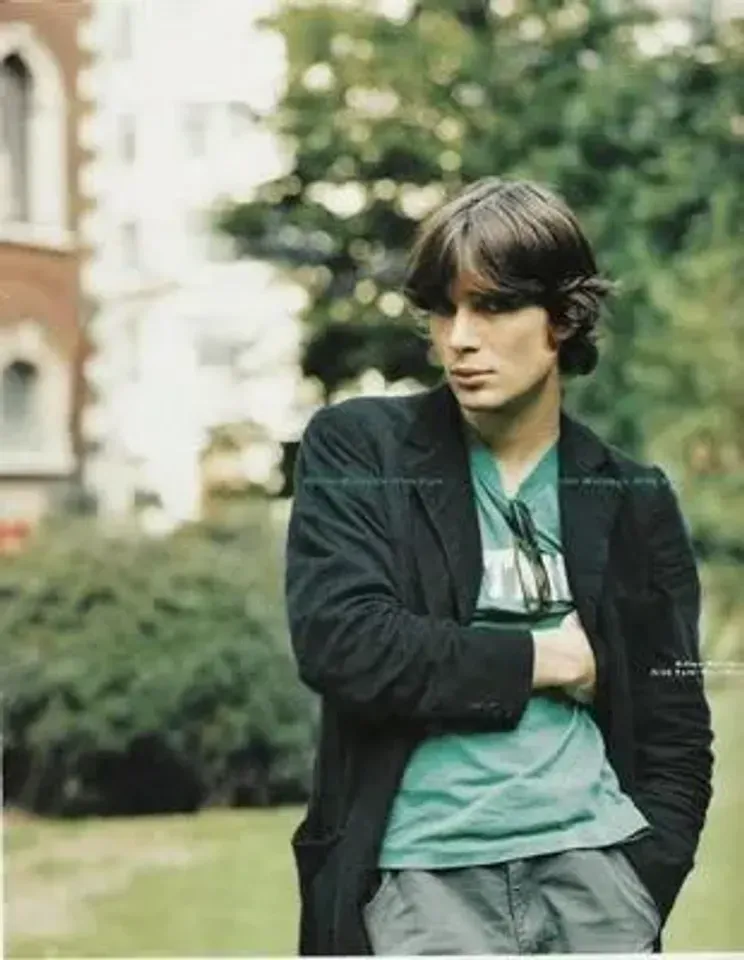 Киллиан мёрфи cillian murphy. Киллиан мёрфи в молодости. Киллиан мерфи молодой. Киллиан мёрфи в молодости. Кристиан бейл и киллиан мерфи.