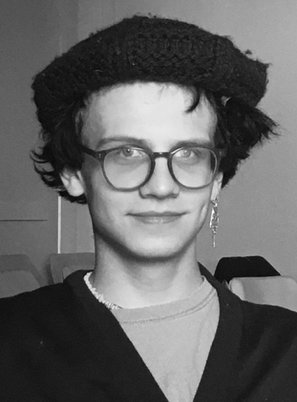 Андрей Тарасов