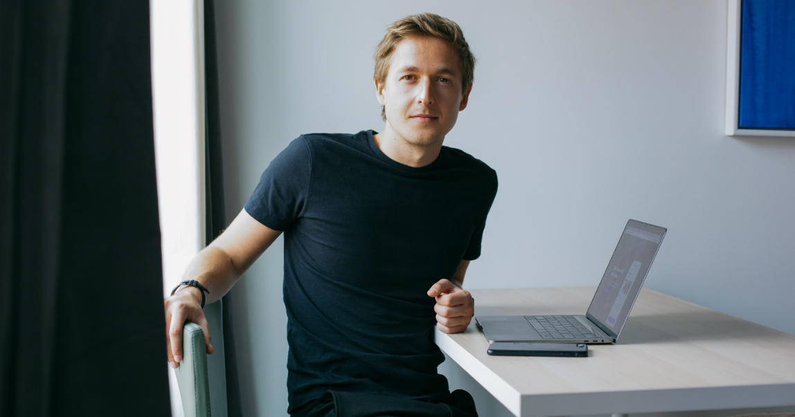 Основатель Visabot Артем Голдман запустил серию вебинаров для стартаперов Dumb Startup