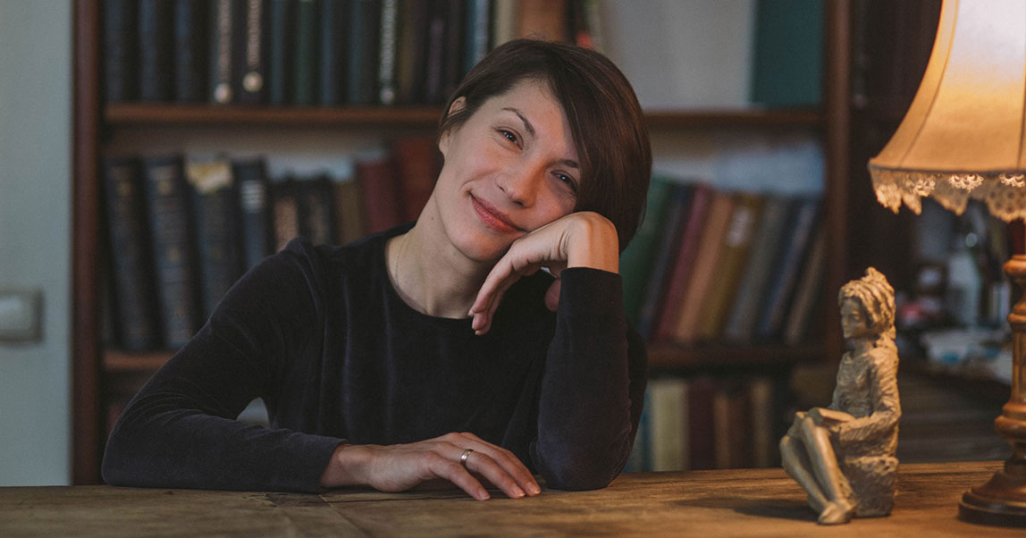 Как говорить со сцены тихо, но чтобы все вас слушали, а выступление запомнилось надолго