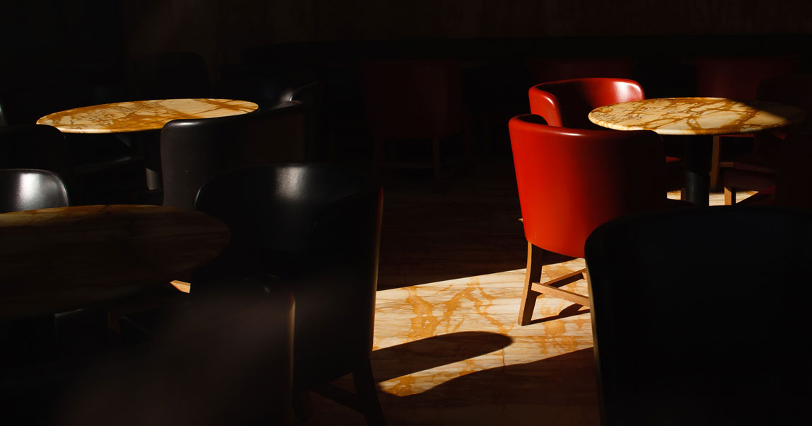 Как кафе и ресторанам работать без посетителей и не разориться