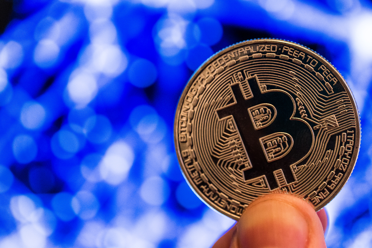 Биткоин упал ниже $40 тыс. после нового криптовалютного запрета в Китае