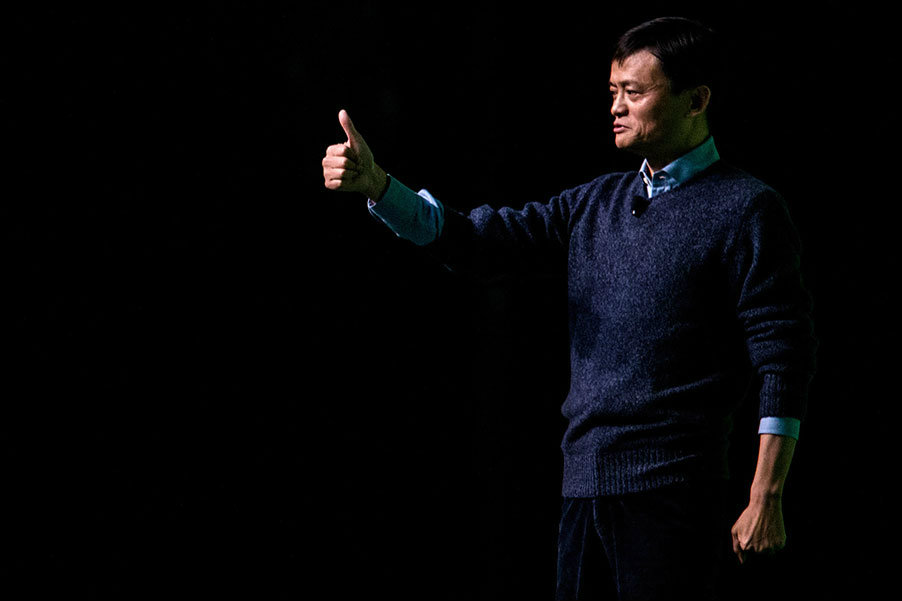 В Alibaba рассказали, что Джек Ма занялся живописью и благотворительностью