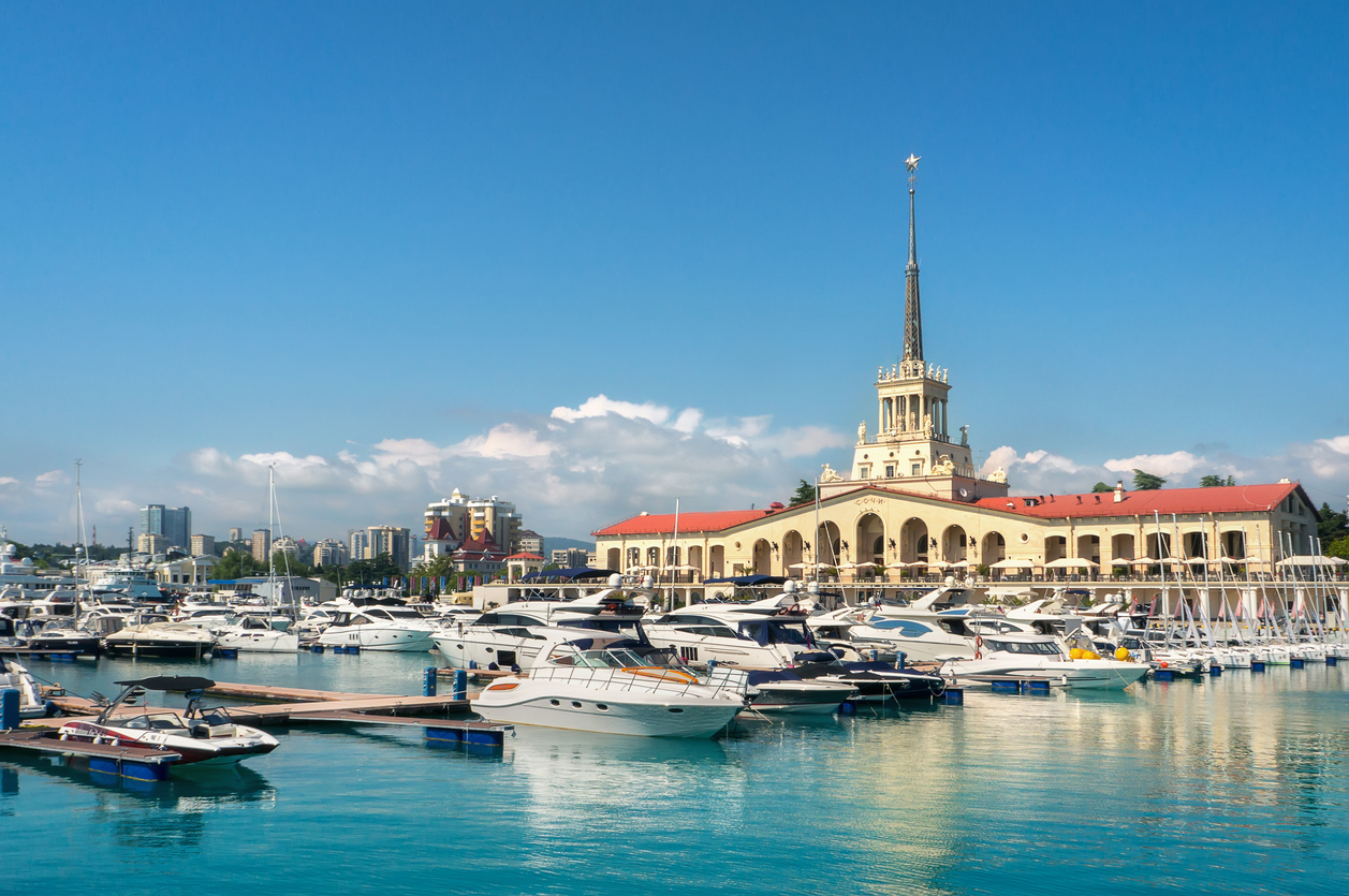 Туристы без прививки в Краснодарском крае будут обязаны вакцинироваться в течение трех дней