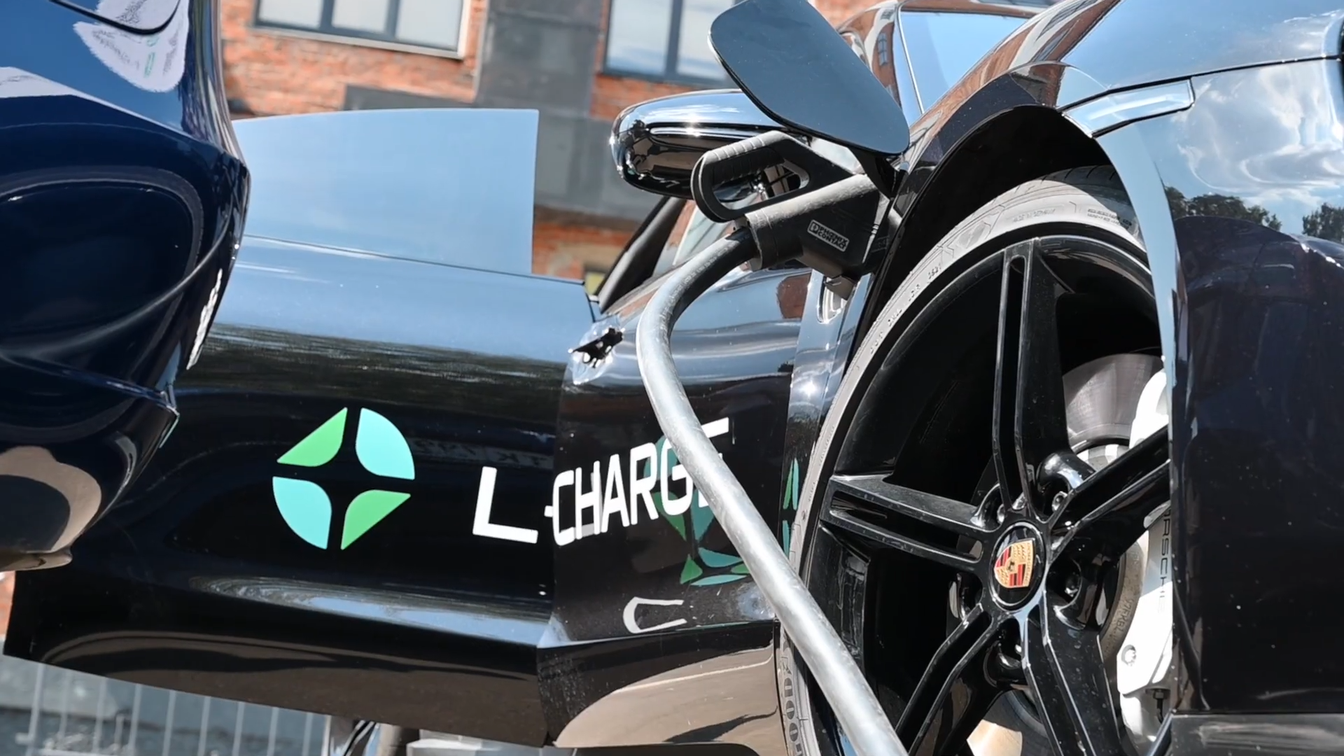 Российский производитель зарядок для электромобилей L-Charge привлек $1,5 млн
