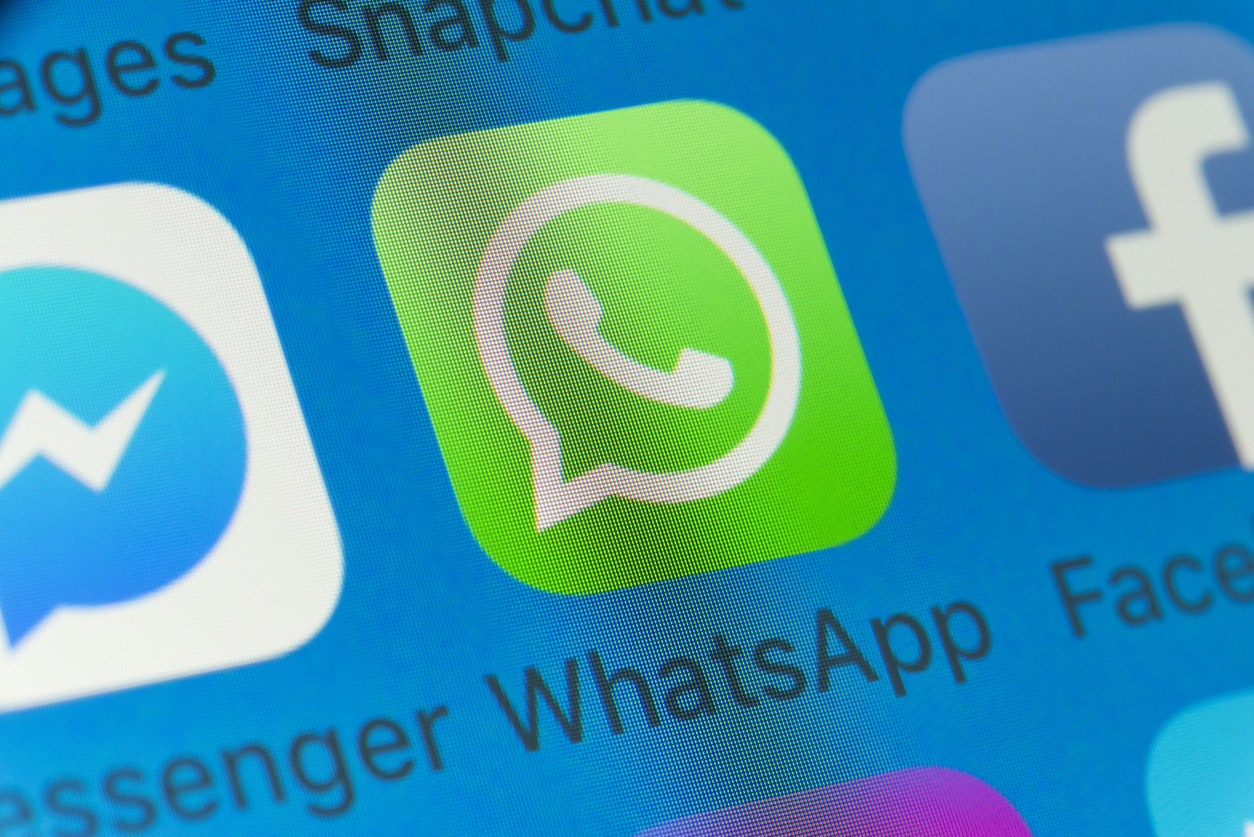 WhatsApp оштрафовали на €225 млн за обмен данными пользователей с Facebook          