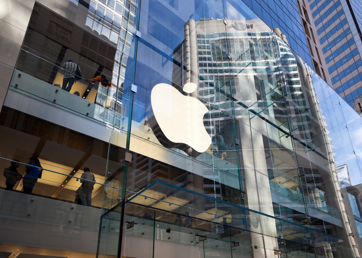 Apple сняла с производства iPhone 12 Pro и iPhone XR