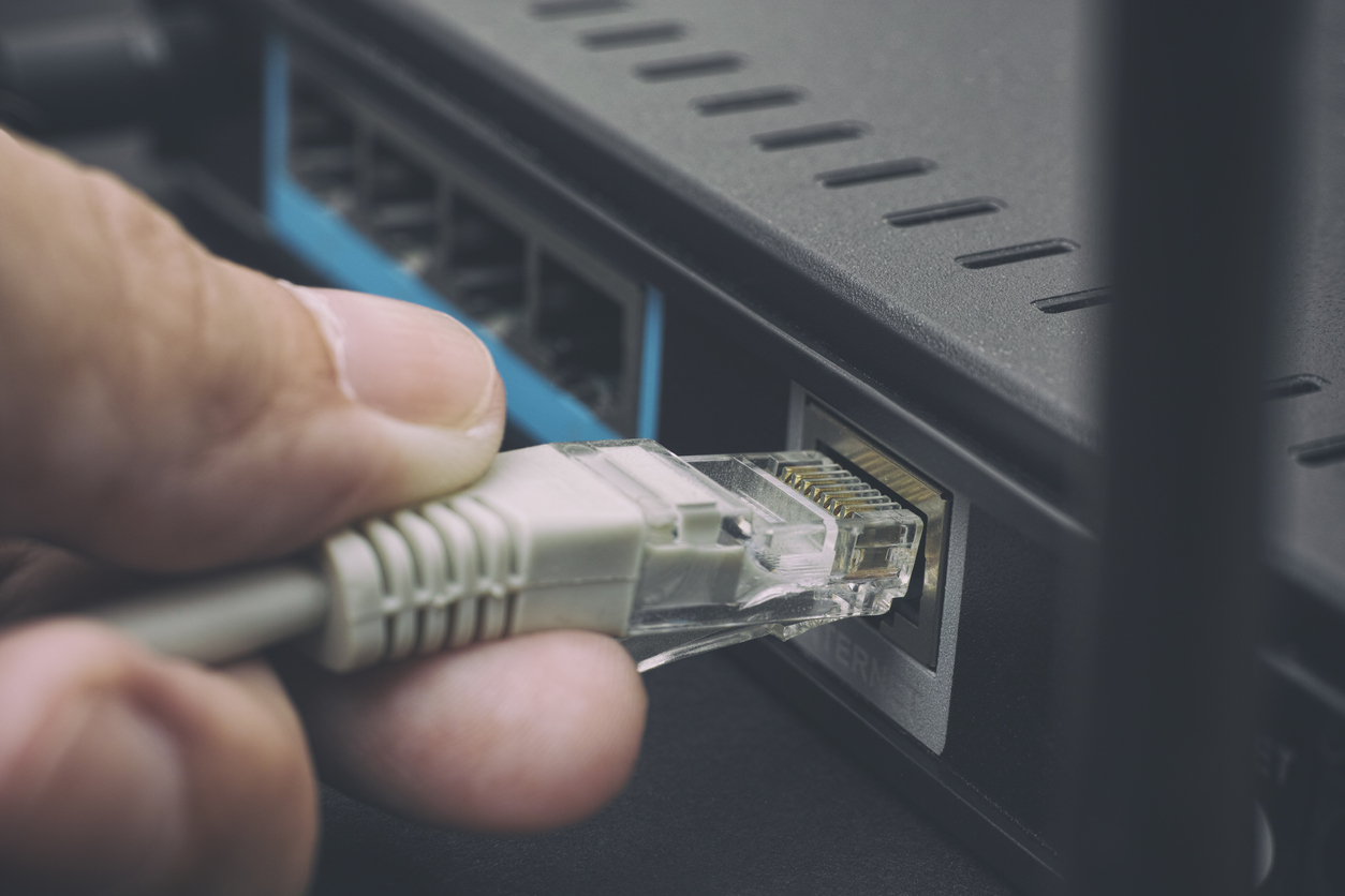 В России упало число пользователей широкополосного интернета