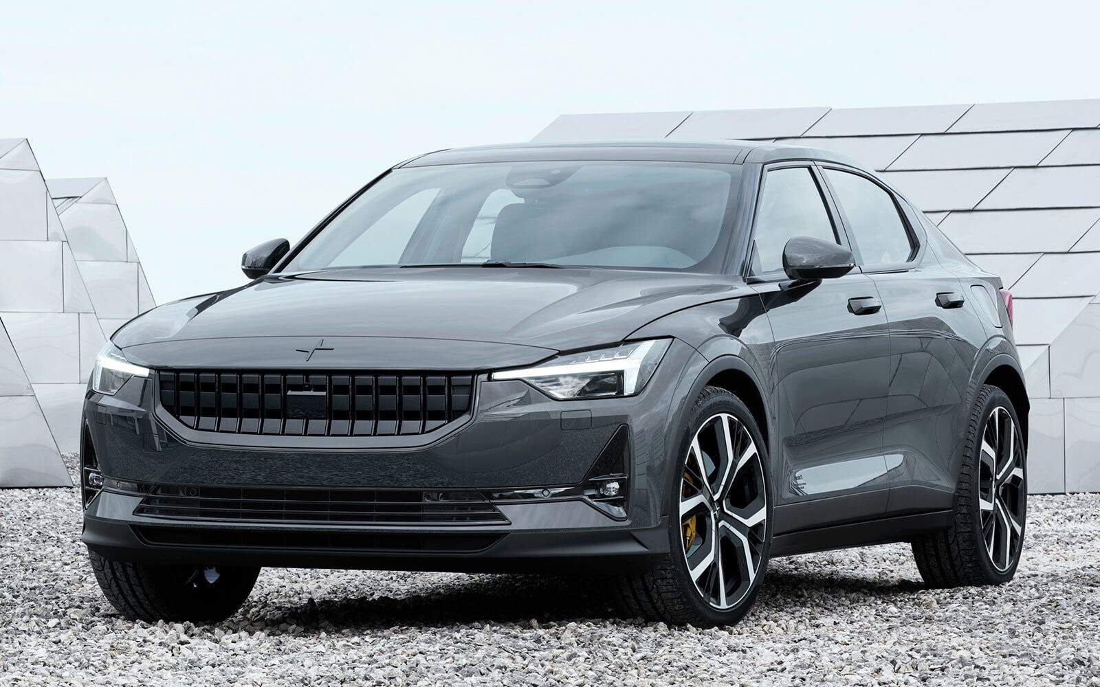 Производитель электрокаров Polestar выйдет на биржу через слияние со SPAC