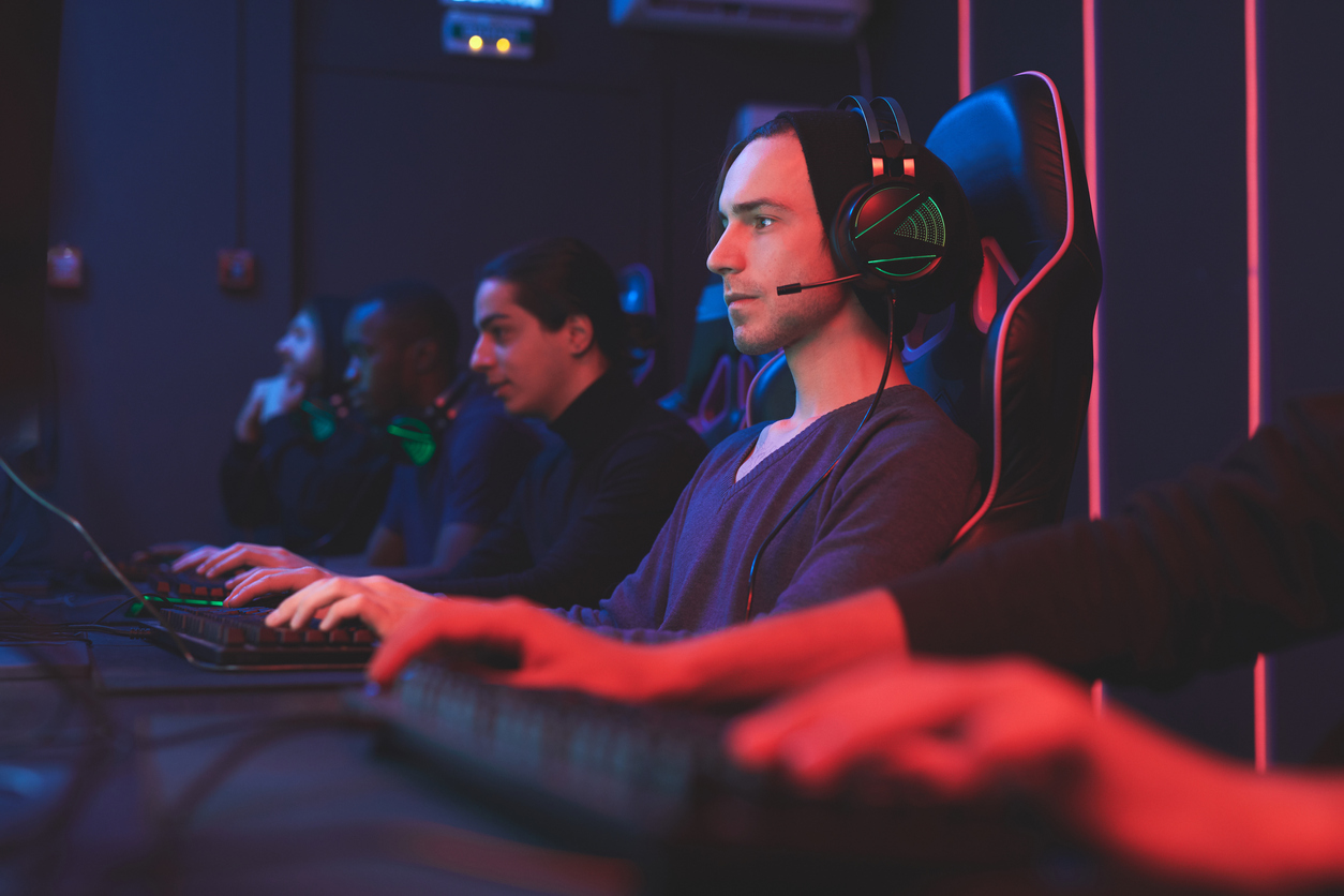Команда из России впервые выиграла кибертурнир по Dota 2 The International