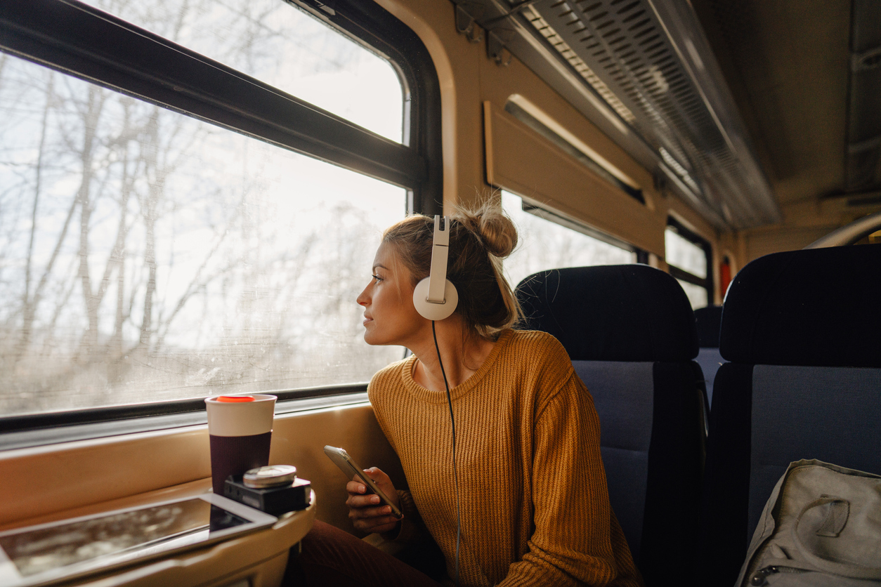 Spotify разрешил всем пользователям загружать видеоподкасты