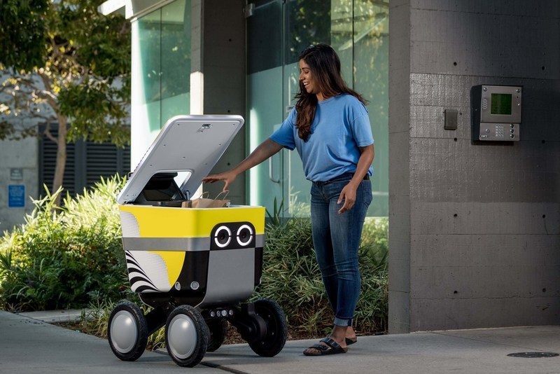 UberEats начнет доставлять заказы с помощью роботов-курьеров Serve Robotics в Лос-Анджелесе