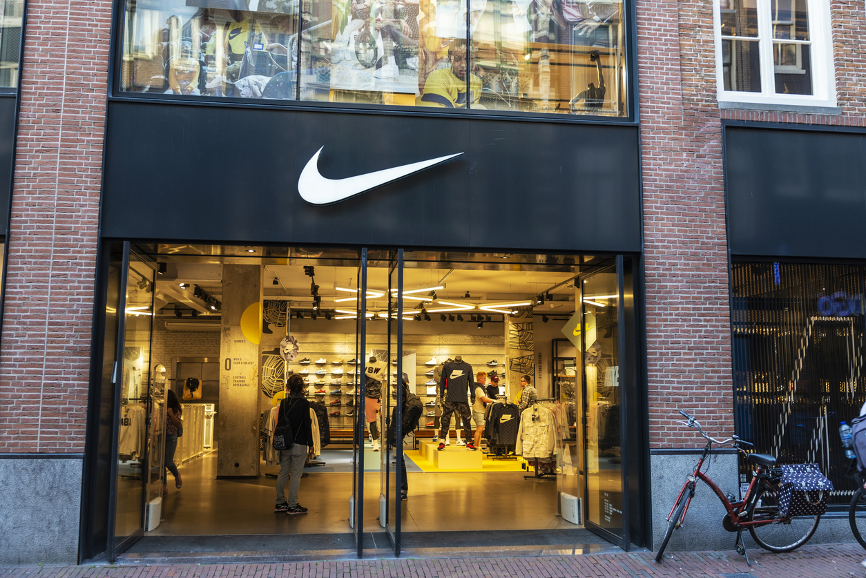 Nike подала заявки на регистрацию товарных знаков для виртуальной одежды и обуви