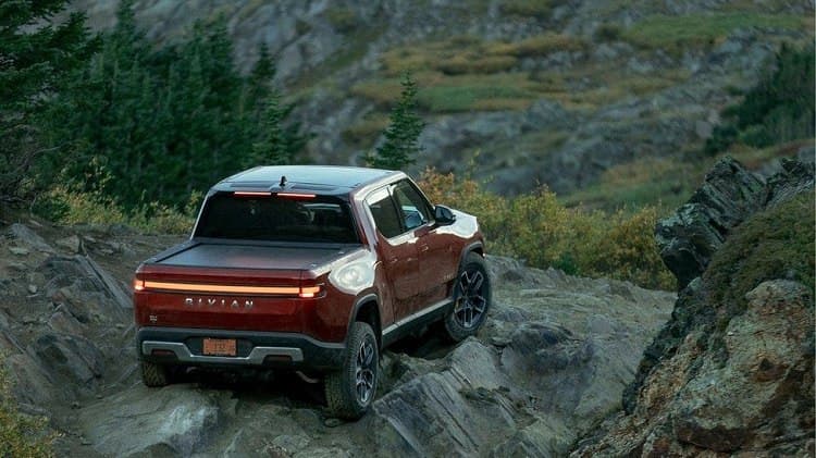 Акции Rivian взлетели почти на 37% в ходе IPO