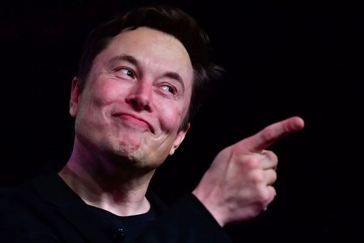 Производство робота-гуманоида Optimus от Tesla может начаться в 2023 году