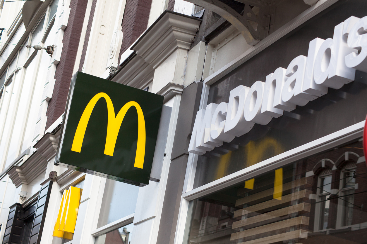 Минпромторг: рестораны McDonalds под российским брендом сохранят рецептуру