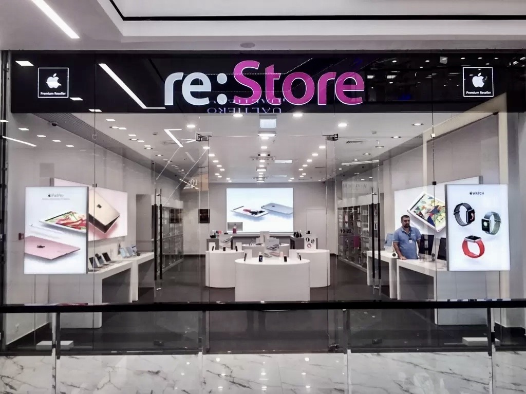 Ретейлеры Apple начинают закрывать фирменные магазины          