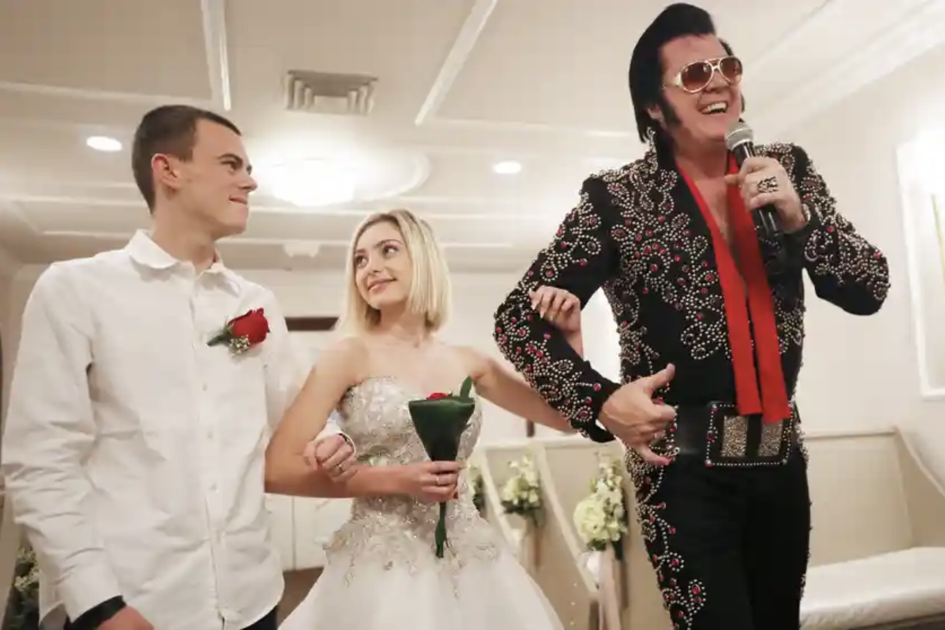 Часовням Лас-Вегаса запретили использовать образ Элвиса Пресли на свадьбах          