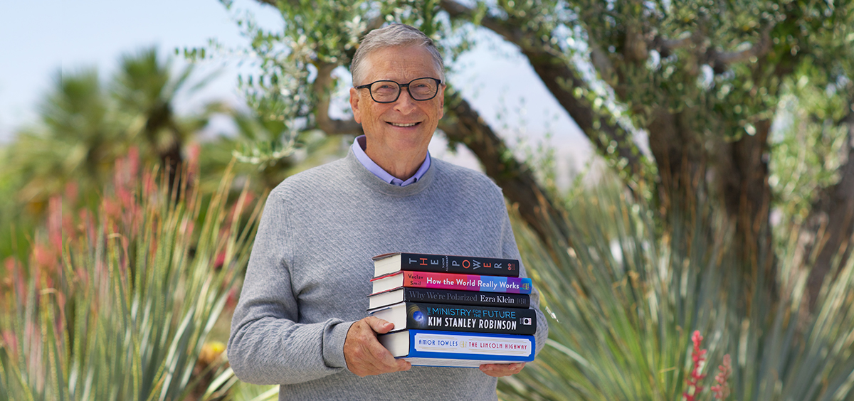 Билл Гейтс посоветовал 5 книг, которые стоит прочитать этим летом          