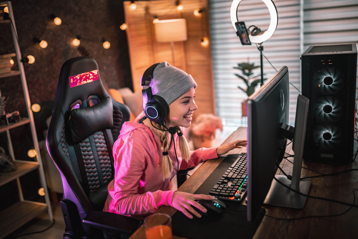 Стримеры на Twitch начнут получать 55% прибыли от рекламы