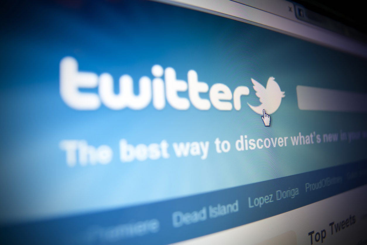 Twitter согласилась предоставить Илону Маску доступ к пользовательским данным          
