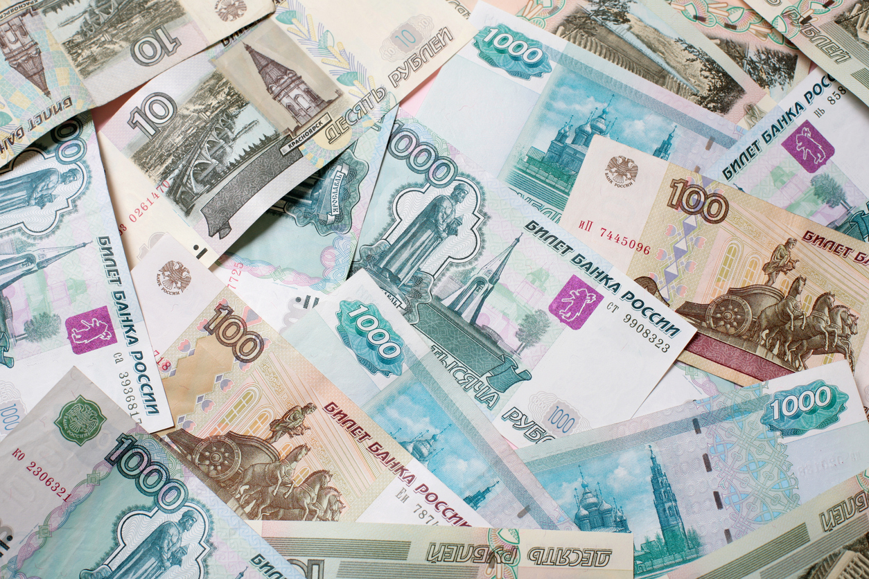 Спрос на наличные снова вырос в России