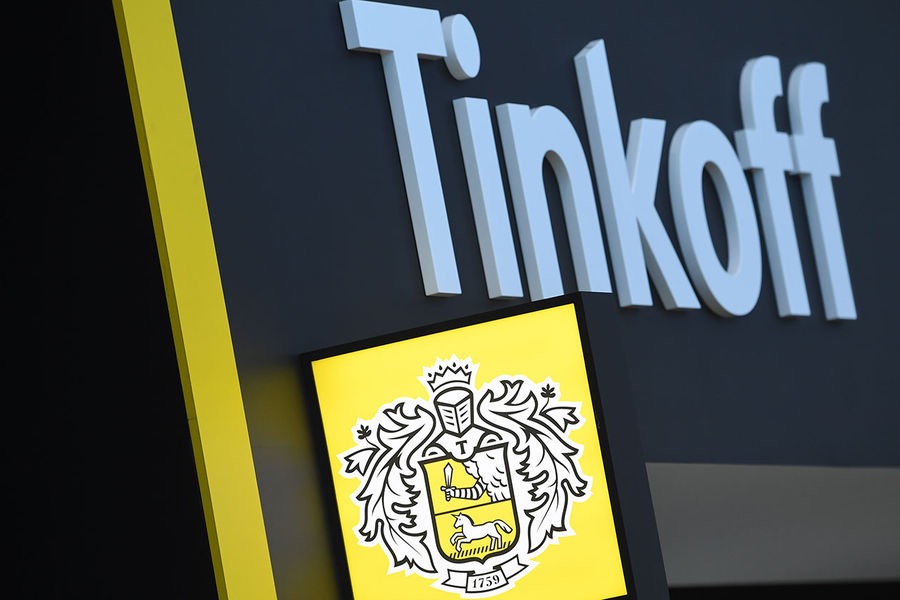 Тинькофф объявил о введении с 23 июня платы за обслуживание счетов в валюте