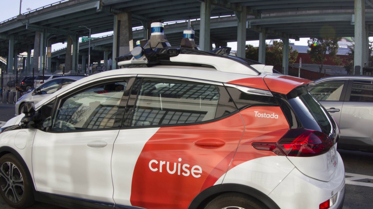 Разработчик беспилотников Cruise начал составлять карту Дубая для запуска роботакси в 2023 году