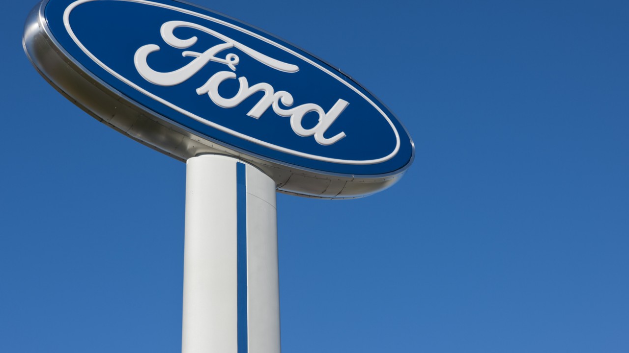 Ford сократит 25% сотрудников недавно созданного подразделения