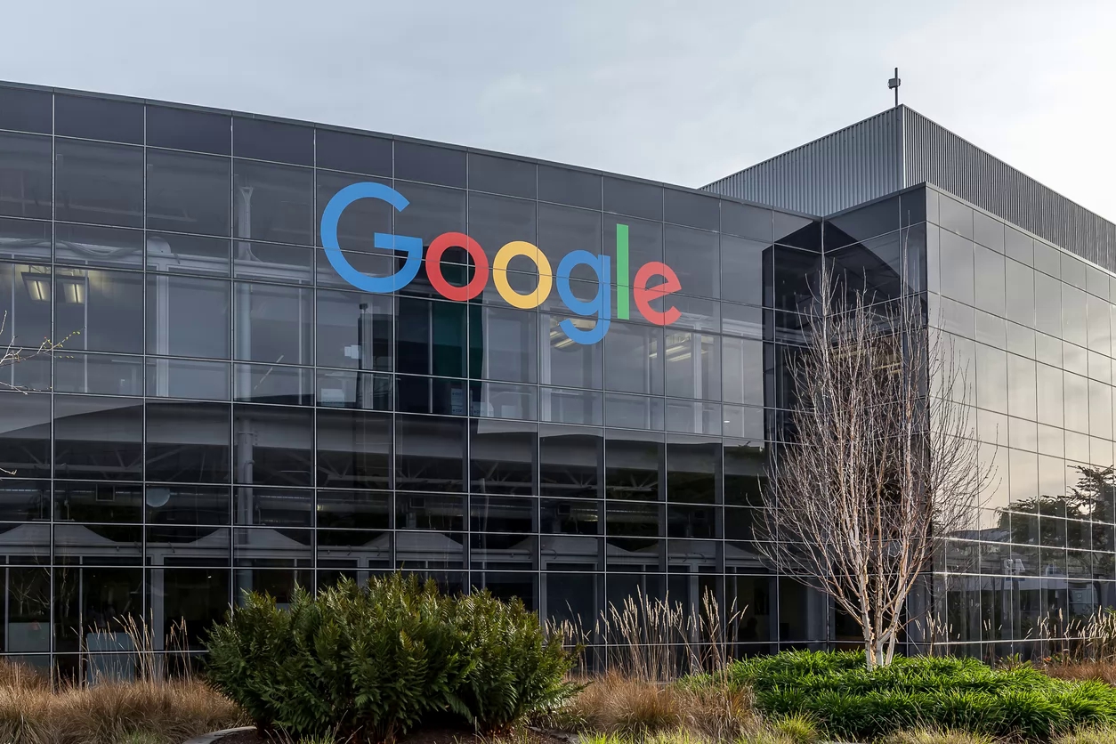 Google оштрафовали на 22 млрд руб. за повторный отказ удалить запрещенный контент