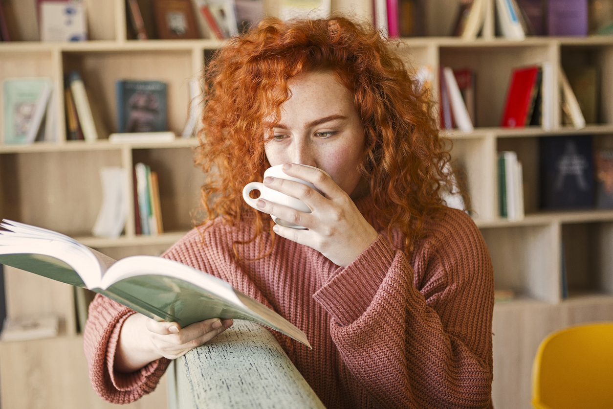 Нейробиолог посоветовал 5 книг, которые помогут преодолеть профессиональный кризис