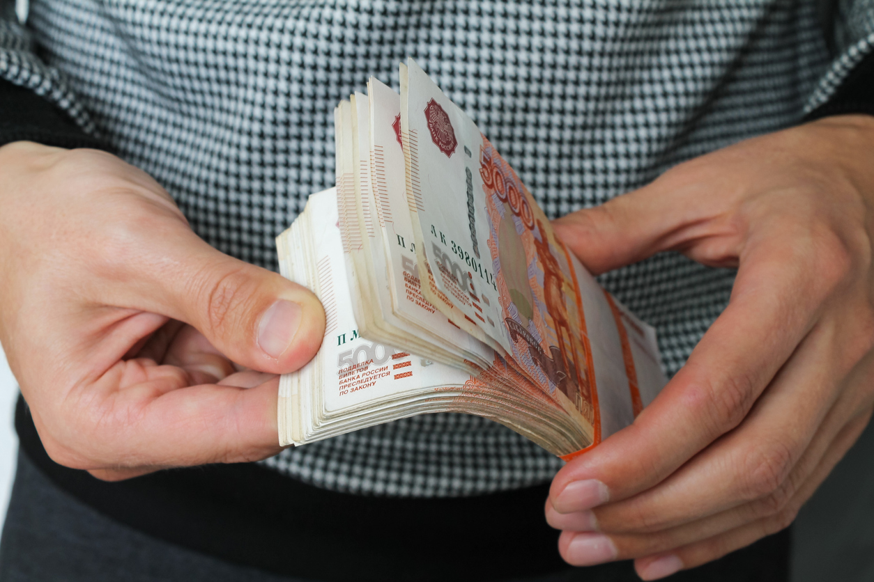 Правительство оценит доходы 10% самых обеспеченных и необеспеченных россиян