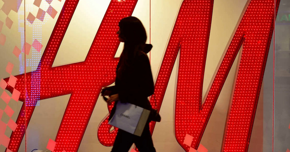 Уходящий из России H&M оплатил аренду флагманского магазина почти на год вперед