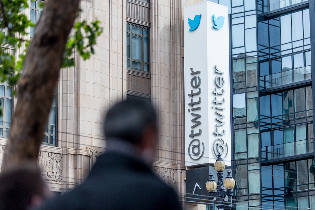 Бывшего сотрудника Twitter признали виновным в шпионаже в пользу Саудовской Аравии