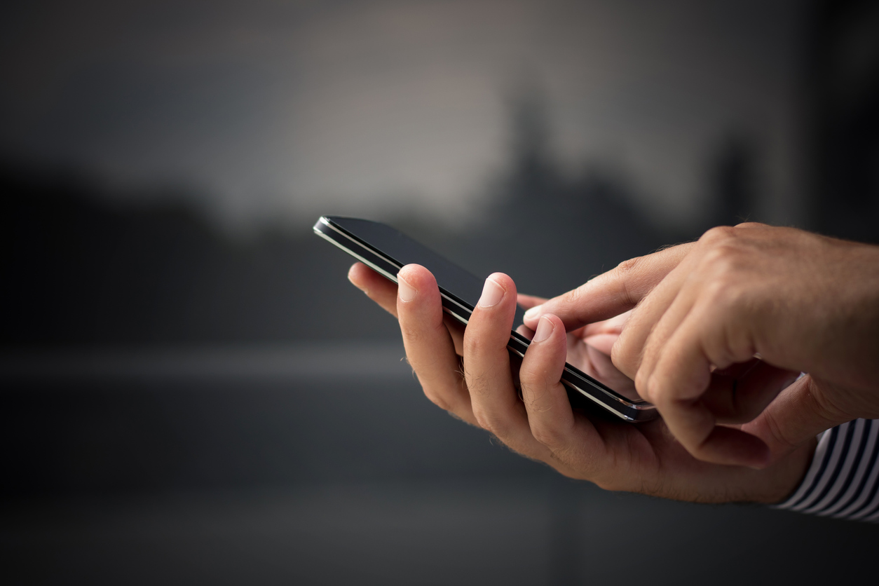 Авито запретил публиковать объявления о предзаказах на iPhone 14