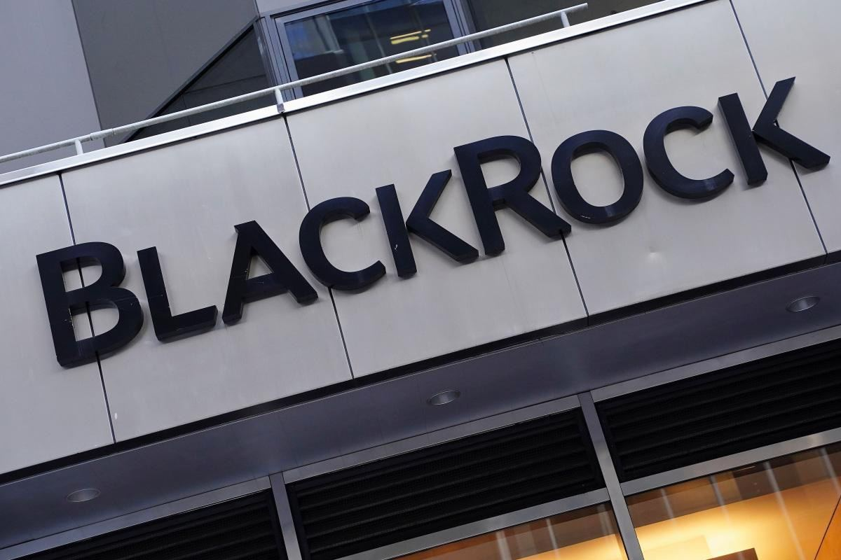 Крупнейшая инвесткомпания BlackRock объявила о закрытии своего фонда российских ценных бумаг