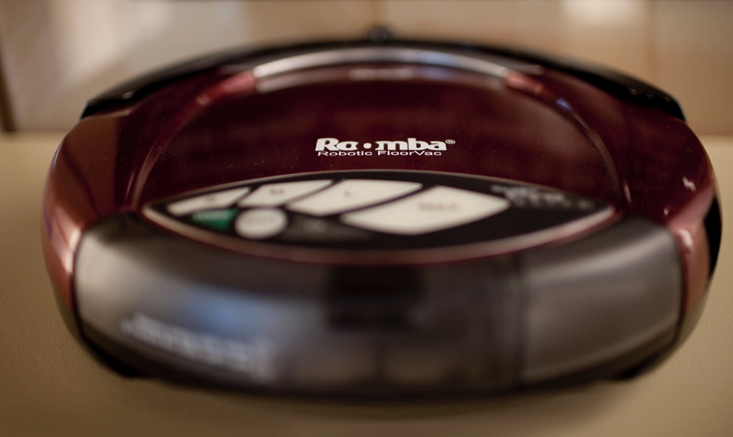 Amazon купит производителя умных пылесосов iRobot за $1,7 млрд