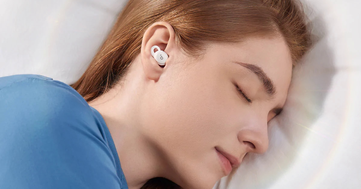 Soundcore представила миниатюрные наушники для сна, которые блокируют шум извне