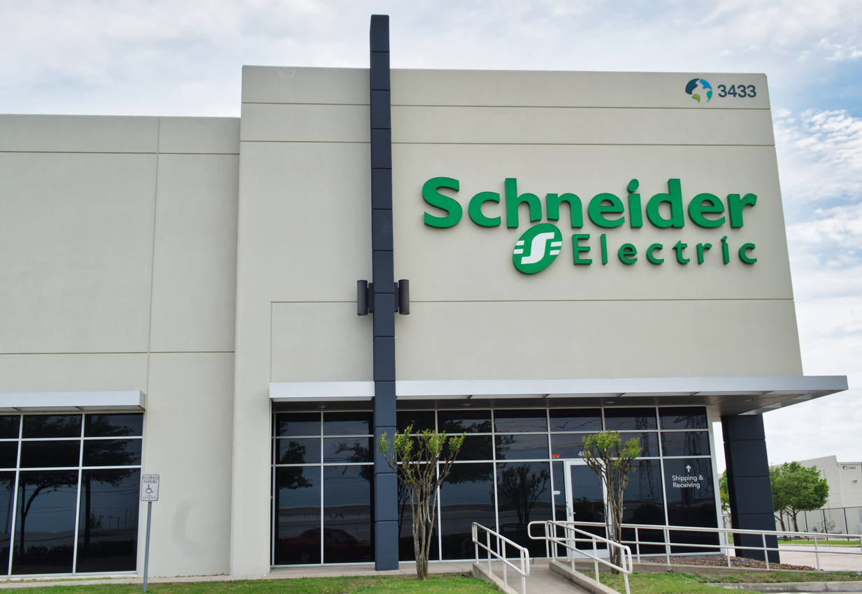 Путин разрешил продать самарский завод Schneider Electric российскому инвестору          