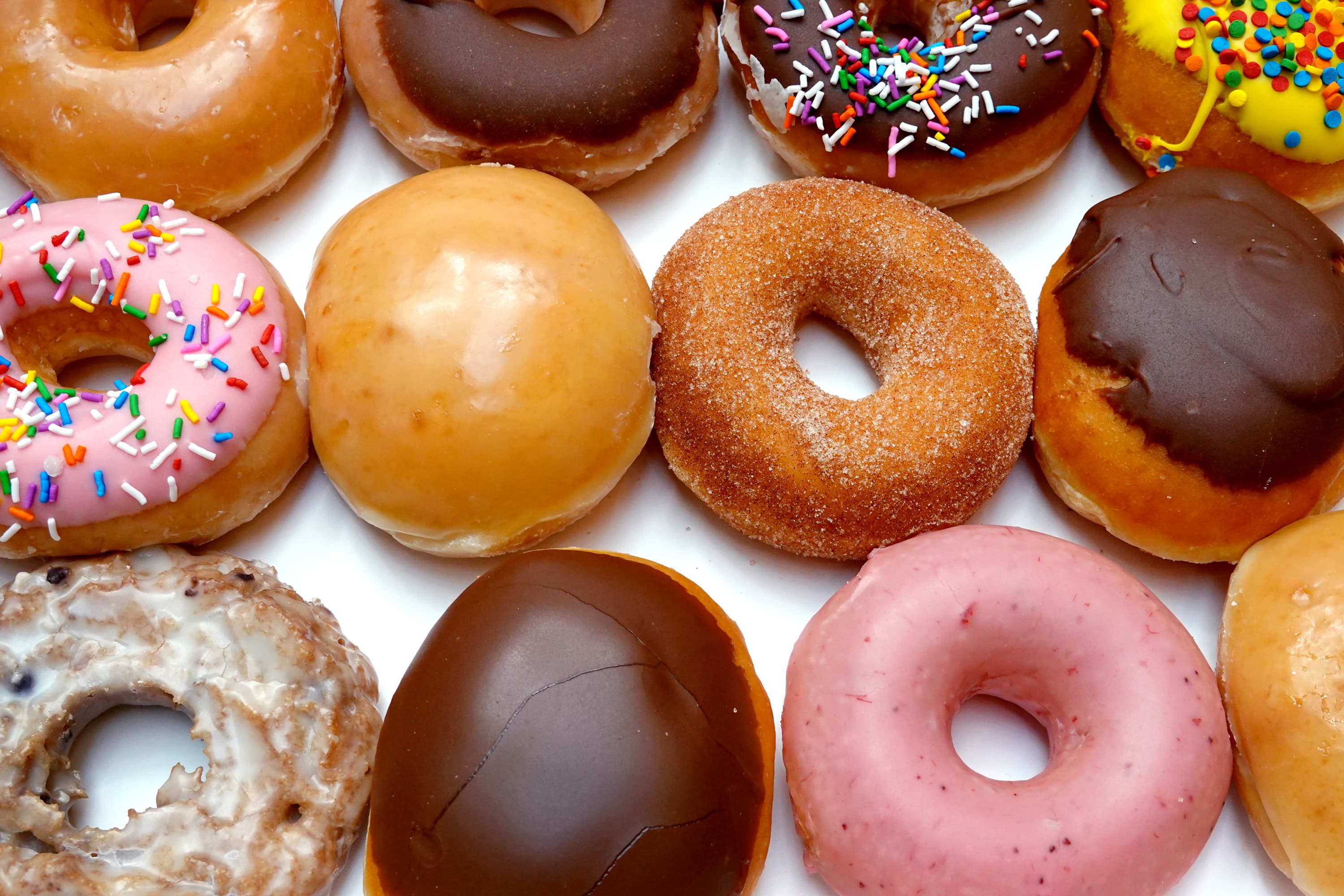 Аркадий Новиков запустил сеть пончиковых на месте ушедшей Krispy Kreme