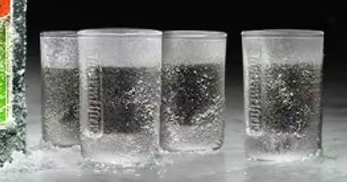Производитель ликеров Jägermeister приостановил поставки в Россию