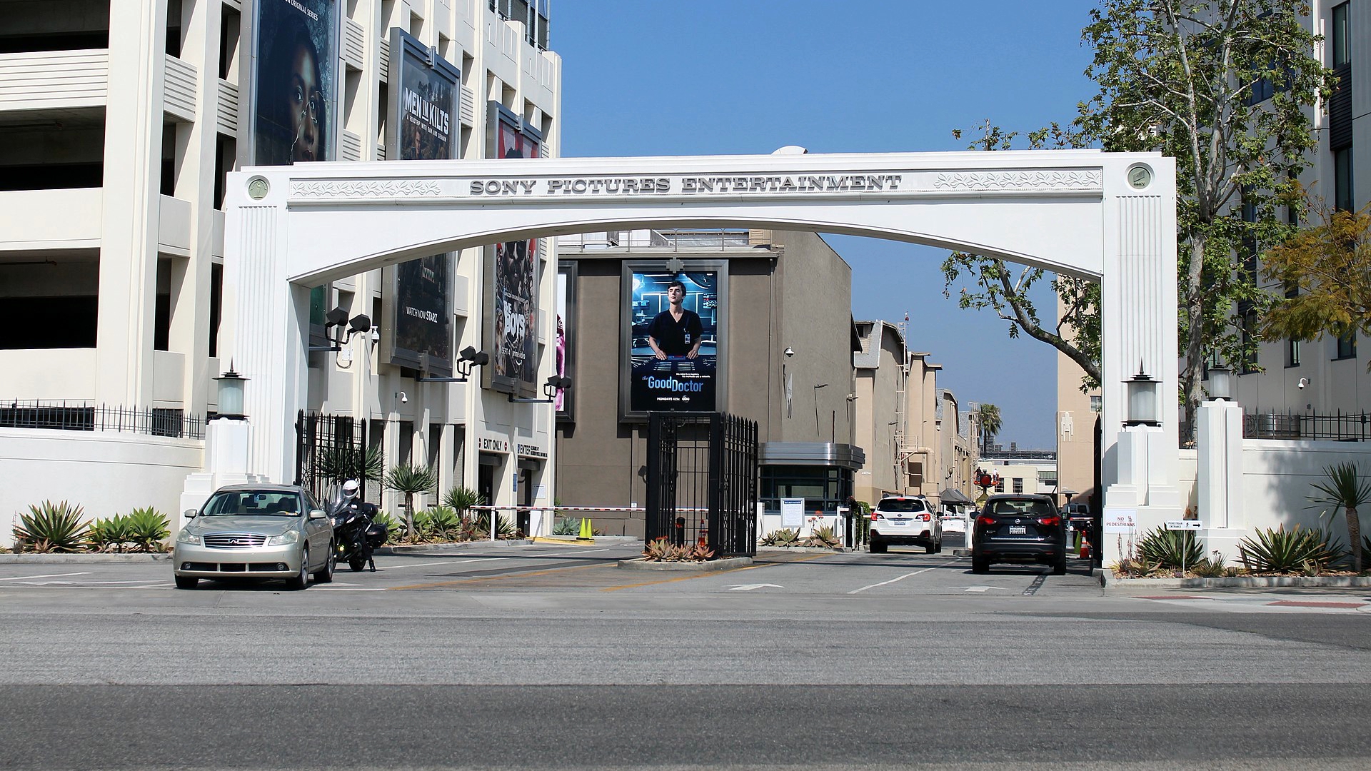 Российское представительство Sony Pictures передали под контроль местного топ-менеджмента