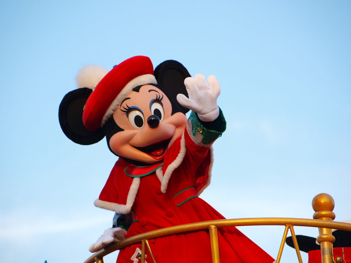 Disney закрывает кинопрокатное подразделение в России