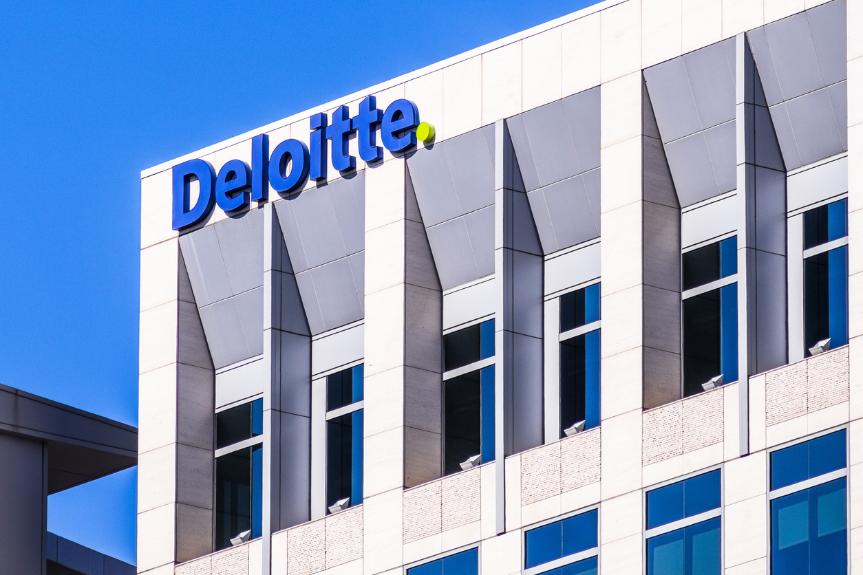 Deloitte снизила на два градуса температуру в офисах из-за энергетического кризиса