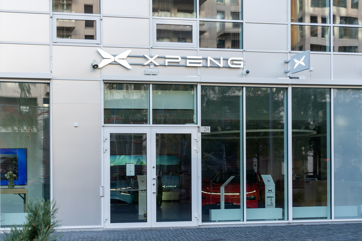 Китайский автоконцерн XPeng планирует выпустить летающий автомобиль в 2025 году