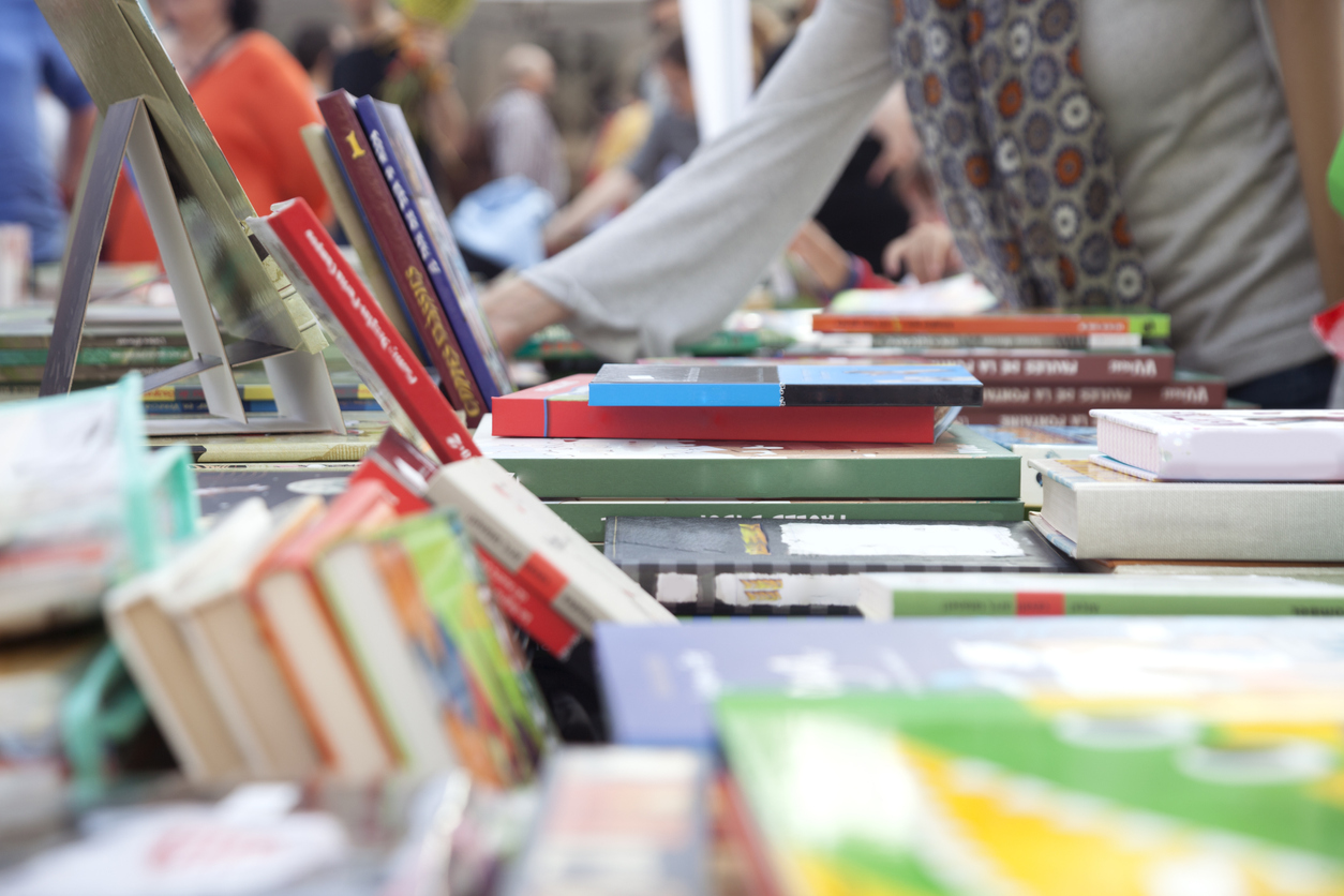 Ozon убрал из продажи книги с пропагандой ЛГБТ