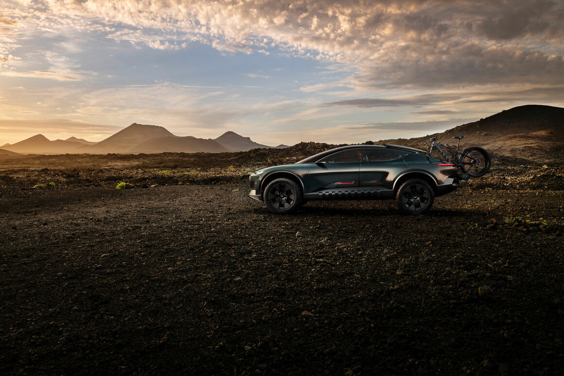 Audi показала концептуальный автомобиль Activesphere с AR-очками вместо экранов